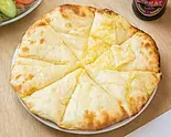 チーズナン Cheese Naan(インド アジアン レストラン&バー ZAIKKA)