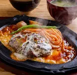 チーズデミグラスハンバーグ弁当(ごはんつき)（君のハンバーグを食べたい 則武新町店）