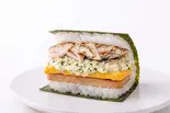 鯖タル(後味すっきり)「Flaked Grilled Mackerel with Tartar Sauce」（ポーたま 博多マルイ店 【沖縄発ポーク卵おにぎり専門店】）