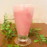 ストロベリーラッシー Strawberry Lassi（ダナパニ）