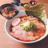 【1日限定15食】熟成醤油の生姜中華そば + うなまぶしセット（中華そば無作）