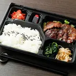 国産牛・上ロース弁当(済州ユッケジャン)