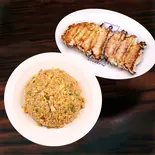黒チャーハン餃子セット(珉珉 南千日前本店)