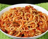 チキンとキノコのトマトソースパスタ Chicken And Mushroom Tomato Sauce Pasta(SIZZLE Dining)