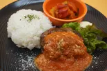 黒毛和牛100%イタリアントマトソースハンバーグ(180g)(黒毛七厘)
