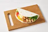 カスタムチキンタコス(1ピース)Custom Tacos(1piece)（フリホーレスブリトー＆サラダ 麻布十番）
