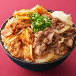 旨辛豚キムチとしょうが焼きの相盛り丼(120g+120g+ごはん500g)(旨い男メシ!特盛がっつり食堂 博多店)