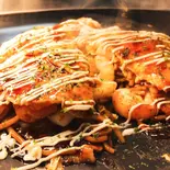 牛すじ玉（お好み焼き 鉄板焼 満まん）