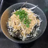しらすバター丼(大漁丼家 相模大野店)