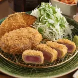 サーロインの牛カツと肉汁メンチ弁当（牛カツ・串揚げ 串亭 博多くうてん）