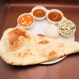 Triple curry set(トリプル・カレーセット)（サフロン ミドルイースタンカフェ＆クイジーン）