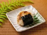 おかかしょうゆおにぎり(単品)(どうらく亭)