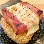 ベーコンチーズ（焼きおにぎりと焼き魚 えんむすび）