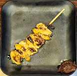 若鶏皮串 たれ 1本（丼デリ成増店）
