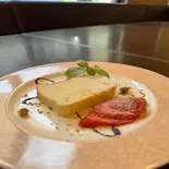 ホワイトチョコレートの濃厚テリーヌ（トラットリア コロッセオ 中目黒）
