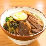 【当店人気No.1】魯肉飯（魯肉飯が人気！台北飯店 Taipeihanten）