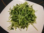 豆苗炒め 炒豆苗（中華ビストロ享京味シャンジィンウェ）