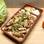 国産炭火鶏肉弁当（にくや）
