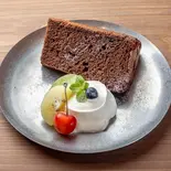 米粉のシフォンケーキ(ビターチョコレート)（【オーガニックと米粉のお店】chou chou me cafe/sakabar）