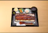 うなぎ重 大福 (特上)（鰻 しふく）