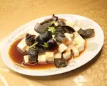 ピータン豆腐 Bell Peppers and Tofu（大梁餃子）