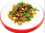 牛肉炒め(ランチ)(易福菜館)