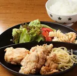 唐揚げ弁当(ぢどり屋大和本館)