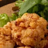 ◆国産鳥もも唐揚げ(5個)|Deep-fried domestic bird peach (5 pieces)（山本のハンバーグ 六本松店）