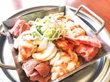 鉄板焼き(てっちゃん鍋)※1人前 200g（韓国炉端ヒッパラン）