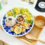 週替わりごはん Bento（LITEN BUTIKEN）