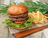 Wバーガー（モアナキッチンカフェ 有楽町イトシア店）
