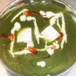 ほうれん草パニールカレー Sag Paneer Curry（インド料理SUN）