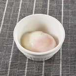 温泉卵(1個)（丼ぶりとうどん つるや 大橋店）