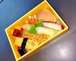 並にぎり (一人前)（かじたのおすし）