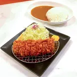 特上棒ひれかつカレー（とんかつ檍のカレー屋 いっぺこっぺ新宿御苑店）