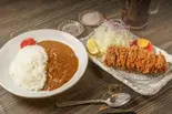 特上棒ひれかつカレー（とんかつ檍のカレー屋 いっぺこっぺ 横浜元町店）