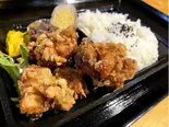 若鶏ももの唐揚げ弁当(地鶏食堂じん.日赤通り)