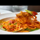 【数量限定！】生うにのトマトクリームソースパスタ「フェットチーネ」（トラットリア コロッセオ 中目黒）