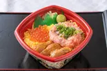 ウニトロイクラ丼（福岡丼丸 住吉橋店）