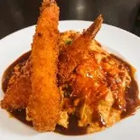 オムエビフライ（絶品洋食屋 トスカーナ）