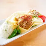 ぱりぱり皮で包んだ豚の生姜焼き（エビフライが自慢の洋食屋 レストランクーポール 砧店）
