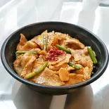 【店長のオススメ】旨辛豚バラ丼（圧倒的背徳感！すたみなRUSH！保谷町店）