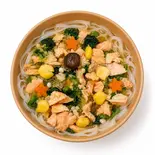 鮭ととうもろこしの彩り米粉うどん(幼児食初期)(完食ラボ 目黒店)