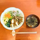 日替わりベジ丼（坂の上 Cafe＆Bar）
