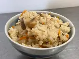 五目ご飯（丸二商店）