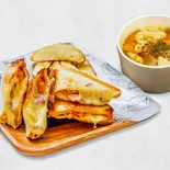 まるでマルゲリータ ウィンナーチーズ +店長自慢の野菜たっぷりポトフ（Butler）