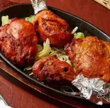 タンドリーチキン(2ps) Tandoori Chicken (2 Pieces)（クイーンガーデン）