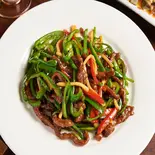 牛肉とピーマン炒め(香港厨房 風香園 町田店)