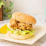 チキンハンバーガー Chicken Hamburger（溢茶YICHA）