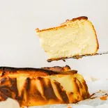 自家製グルテンフリーチーズケーキ(COMFORT Stand 神田店)